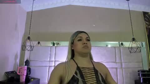 Snapshot of kimcossey2 chatting on 08-10-26, 04:16 Kim cossey online show from 08-10-26, 04:16