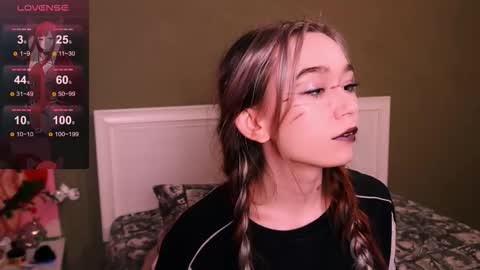 Snapshot of kimiko_luv chatting on 11-29-25, 09:07 Kimiko online show from 11-29-25, 09:07