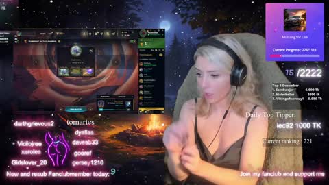 Snapshot of kimilee22 chatting on 12-17-24, 08:34 Wolfs Girl online show from 12-17-24, 08:34