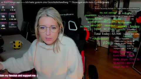 Wolfs Girl online show from 11-30-25, 02:48