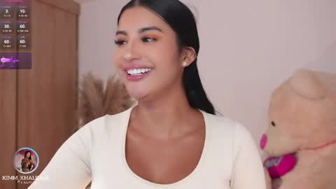 Kim  online show from 03-31-26, 03:19