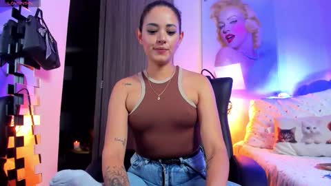 kimmberly_saenz_ online show from 01-06-26, 10:45