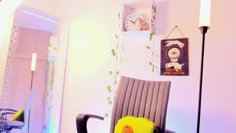 Kimm online show from 12-08-24, 05:18