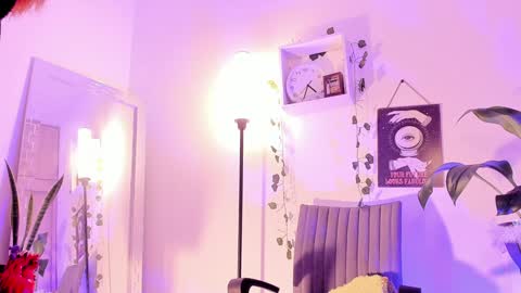 Kimm online show from 02-05-25, 09:36