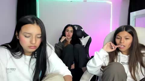 kimmi online show from 01-14-25, 11:16