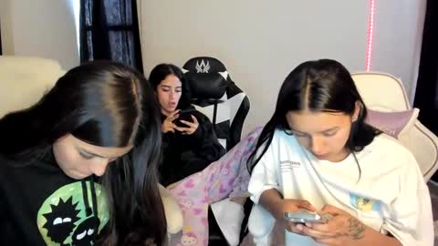 kimmi online show from 02-24-25, 10:25