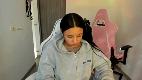 kimmi online show from 09-19-25, 08:20