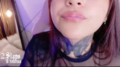 Snapshot of kimmi_kim chatting on 06-16-26, 10:23 online show from 06-16-26, 10:23