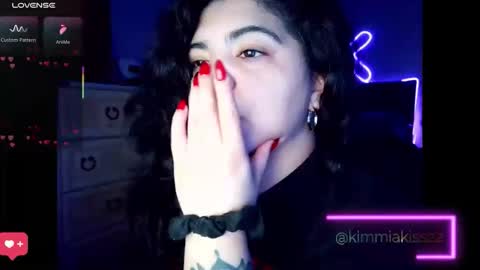 Kimmi online show from 02-12-26, 02:50