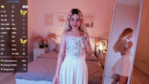  Your Kimmie  follow me  online show from 01-21-25, 06:02