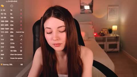 Snapshot of kimmie_shine chatting on 02-18-26, 09:16 Your Kimmie follow me online show from 02-18-26, 09:16