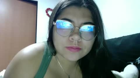 Kimmy online show from 10-23-25, 03:06