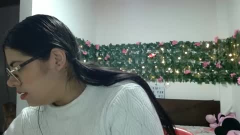 Kimmy online show from 11-23-25, 02:00