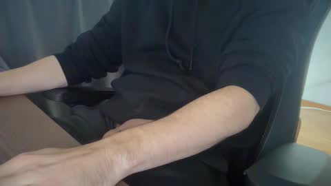 Snapshot of kimmy_muc chatting on 10-08-25, 07:00 kimmy_muc online show from 10-08-25, 07:00