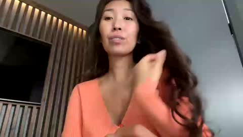 Kimmy online show from 01-06-25, 12:02