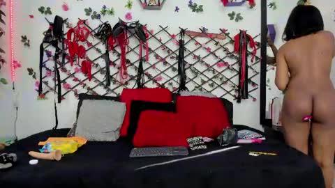 kimmy_woold online show from 06-20-26, 01:25