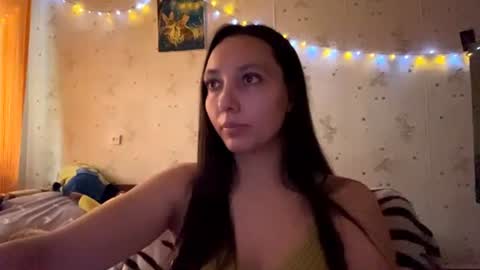Snapshot of kinacolton chatting on 06-11-26, 02:53 Jenny online show from 06-11-26, 02:53