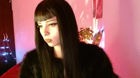 Snapshot of kind_scarlett chatting on 04-28-26, 04:17 Kind Scarlett online show from 04-28-26, 04:17