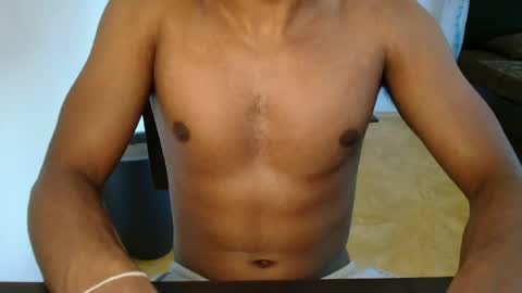Snapshot of kinda_horny_right_now chatting on 05-19-26, 10:54 Isaac online show from 05-19-26, 10:54