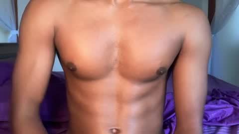 Snapshot of kinda_horny_right_now chatting on 07-06-26, 09:50 Isaac online show from 07-06-26, 09:50