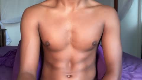 Snapshot of kinda_horny_right_now chatting on 07-11-26, 04:26 Isaac online show from 07-11-26, 04:26