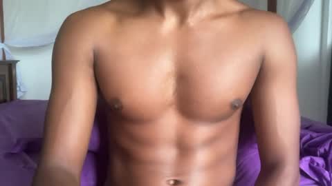 Snapshot of kinda_horny_right_now chatting on 07-15-26, 07:57 Isaac online show from 07-15-26, 07:57