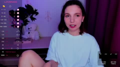 Snapshot of kindhazelhere_ chatting on 04-30-26, 08:57 Hazel online show from 04-30-26, 08:57