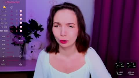 Snapshot of kindhazelhere_ chatting on 05-03-26, 06:14 Hazel online show from 05-03-26, 06:14