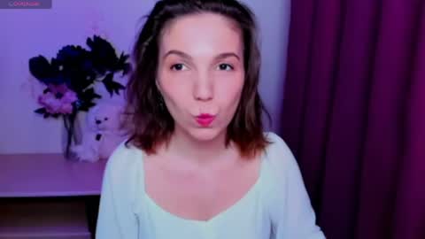 Snapshot of kindhazelhere_ chatting on 05-04-26, 08:38 Hazel online show from 05-04-26, 08:38