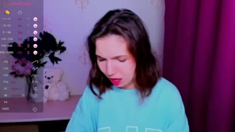Snapshot of kindhazelhere_ chatting on 05-21-26, 01:45 Hazel online show from 05-21-26, 01:45