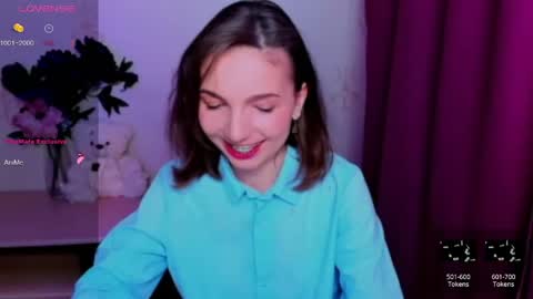 Snapshot of kindhazelhere_ chatting on 05-29-26, 01:36 Hazel online show from 05-29-26, 01:36