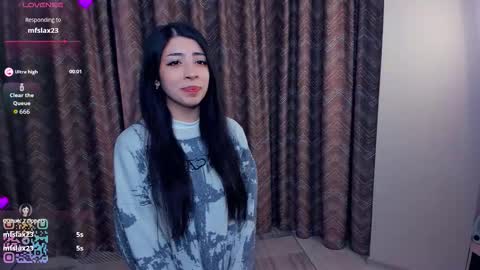 Snapshot of kindraevert chatting on 11-29-25, 04:37 Megan online show from 11-29-25, 04:37