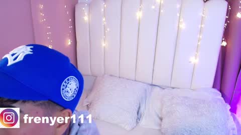 king  help me reach 100 likes online show from 02-21-25, 05:13