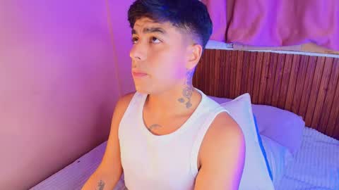 king  help me reach 100 likes online show from 12-16-25, 02:49