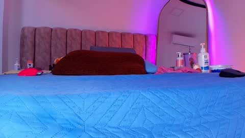 Bella online show from 02-26-26, 03:05