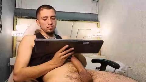 Snapshot of king_dante_ chatting on 10-08-25, 02:14 King Dante online show from 10-08-25, 02:14