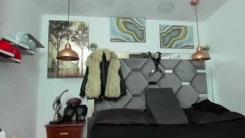 Snapshot of king_fitt_ chatting on 12-06-24, 06:06 HOT MEN BLACK online show from 12-06-24, 06:06