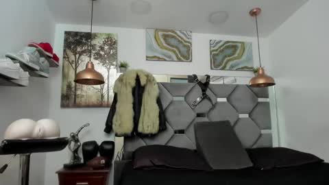 Snapshot of king_fitt_ chatting on 01-23-25, 03:54 HOT MEN BLACK online show from 01-23-25, 03:54