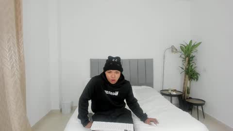 king_master77 online show from 03-06-25, 11:14