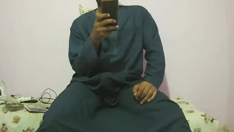 Snapshot of king_of_arabians chatting on 04-24-26, 05:15 king_of_arabians online show from 04-24-26, 05:15
