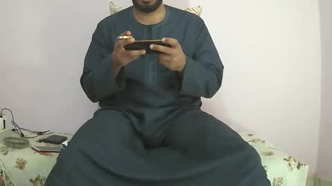 Snapshot of king_of_arabians chatting on 04-25-26, 08:50 king_of_arabians online show from 04-25-26, 08:50