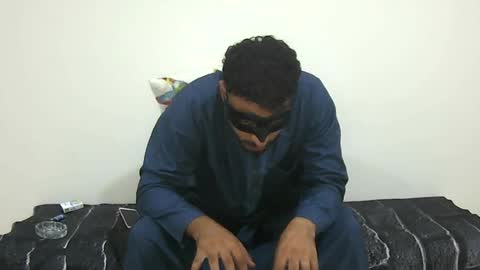 Snapshot of king_of_arabians chatting on 07-06-26, 03:47 king_of_arabians online show from 07-06-26, 03:47