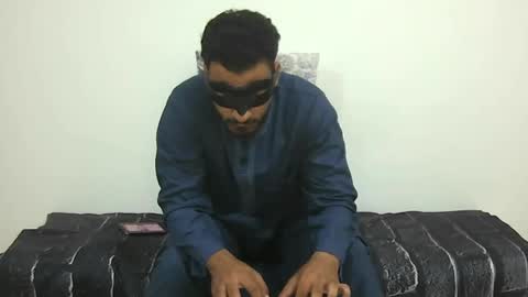 Snapshot of king_of_arabians chatting on 07-18-26, 04:16 king_of_arabians online show from 07-18-26, 04:16