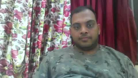 kingalpines1 online show from 02-08-26, 06:44