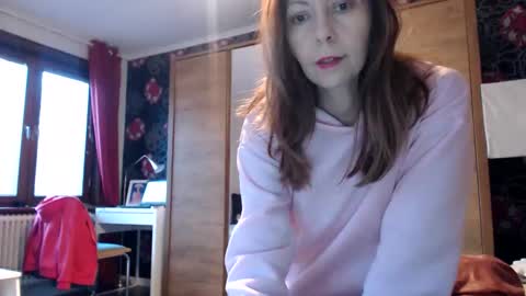 Snapshot of kingandprincess chatting on 04-23-26, 06:21 sexysexyhotwetpinkredpussy online show from 04-23-26, 06:21