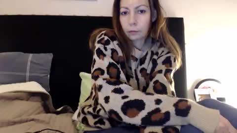 Snapshot of kingandprincess chatting on 04-24-26, 09:50 sexysexyhotwetpinkredpussy online show from 04-24-26, 09:50