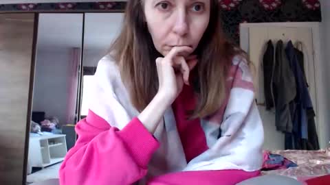 Snapshot of kingandprincess chatting on 05-03-26, 06:14 sexysexyhotwetpinkredpussy online show from 05-03-26, 06:14
