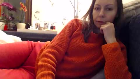 Snapshot of kingandprincess chatting on 05-05-26, 09:23 sexysexyhotwetpinkredpussy online show from 05-05-26, 09:23