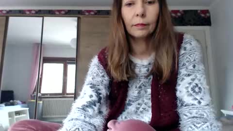 Snapshot of kingandprincess chatting on 05-13-26, 03:09 sexysexyhotwetpinkredpussy online show from 05-13-26, 03:09