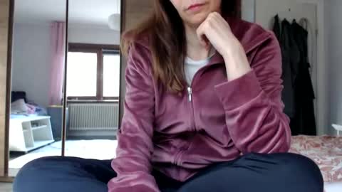 Snapshot of kingandprincess chatting on 05-21-26, 06:37 sexysexyhotwetpinkredpussy online show from 05-21-26, 06:37